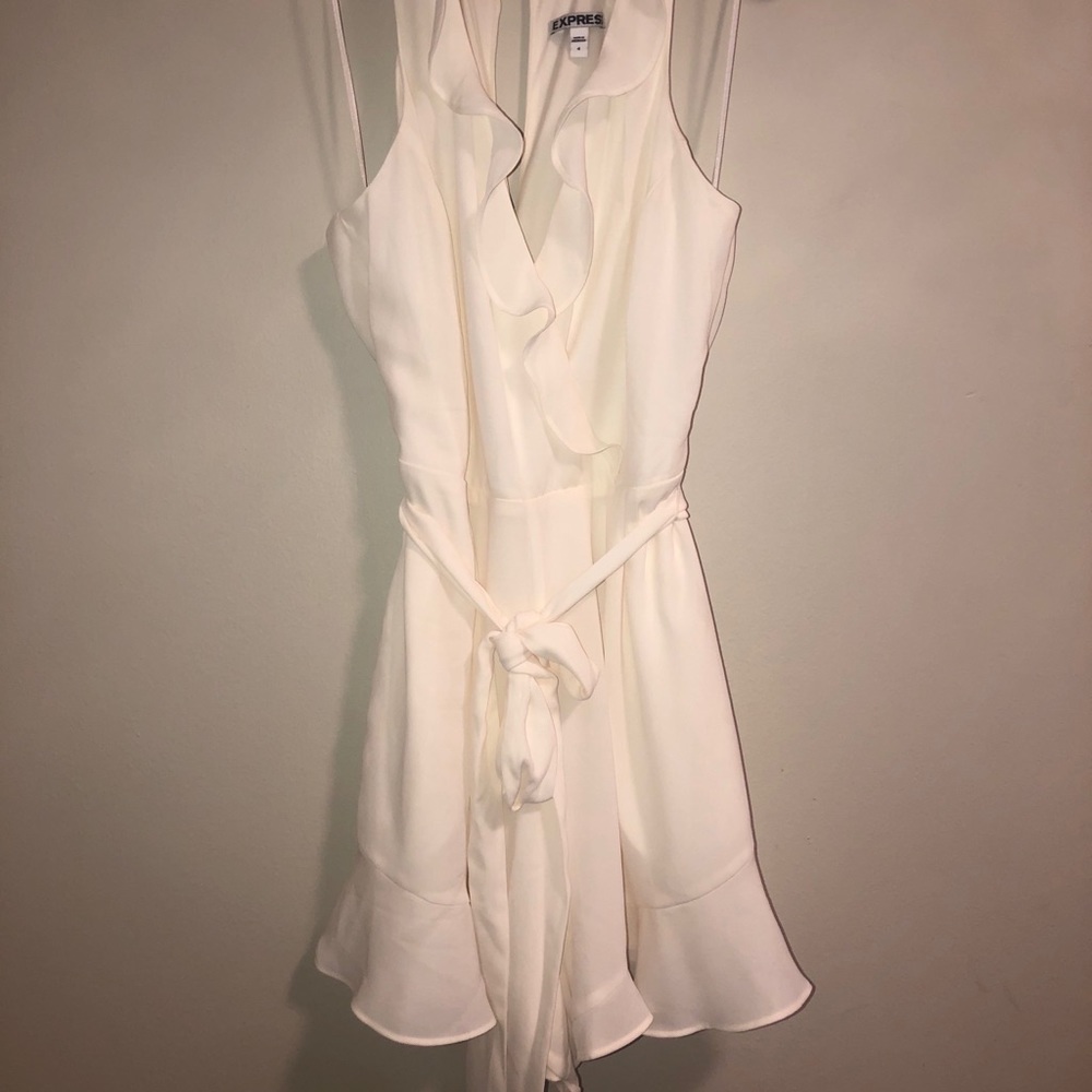 EXPRESS Ruffle Romper - size 4 - Picture 2 of 3